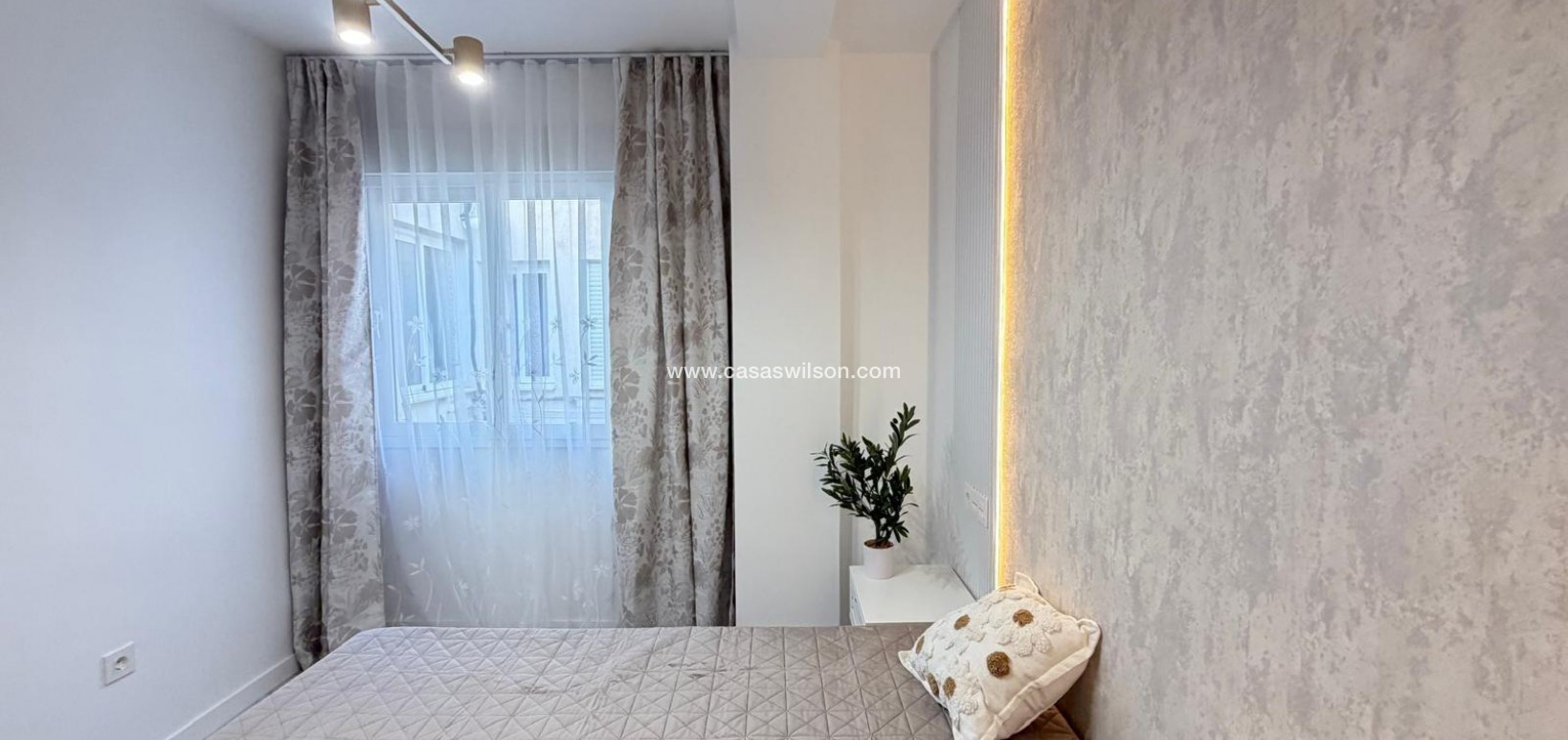 Sale - Apartment - Torrevieja - Estacion De Autobuses