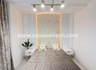 Sale - Apartment - Torrevieja - Estacion De Autobuses