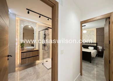 Sale - Apartment - Torrevieja - Estacion De Autobuses