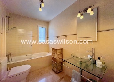 Venta - Single Family Home - Orihuela - Villamartin