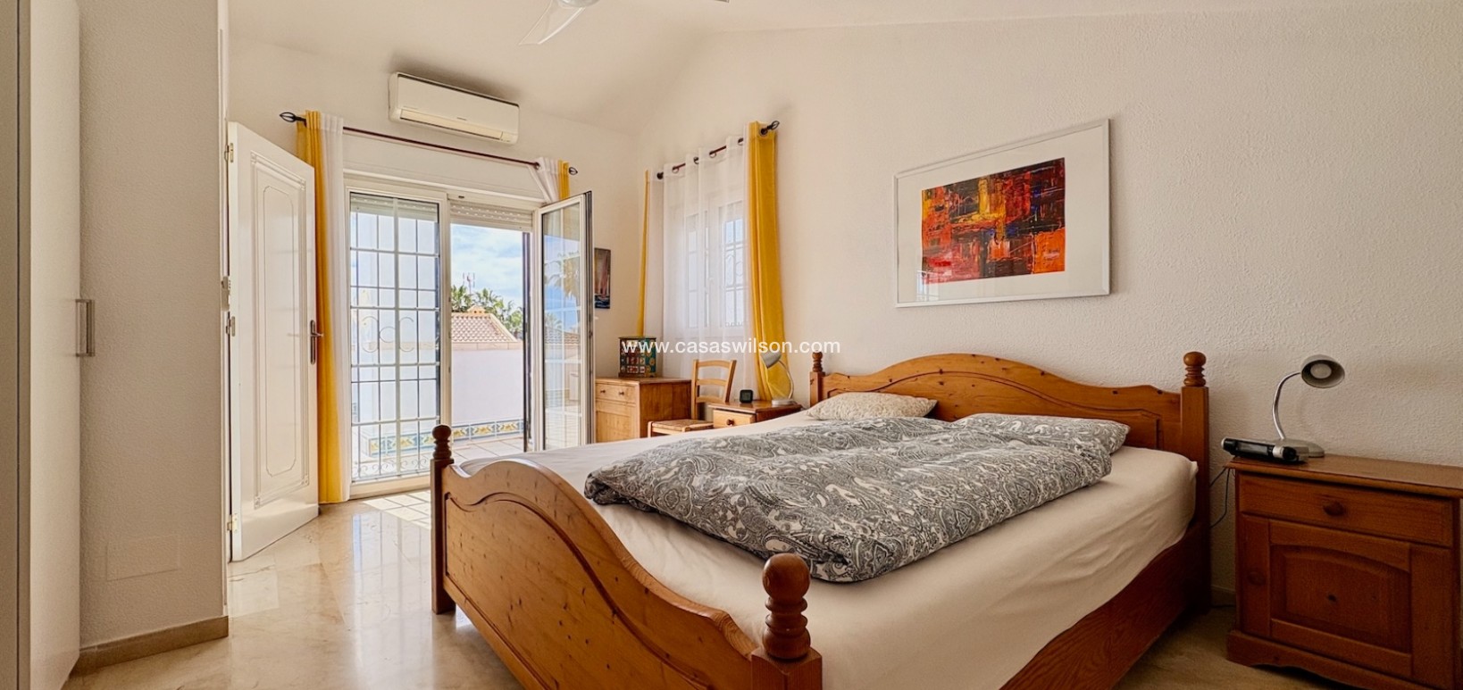 Venta - Single Family Home - Orihuela - Villamartin