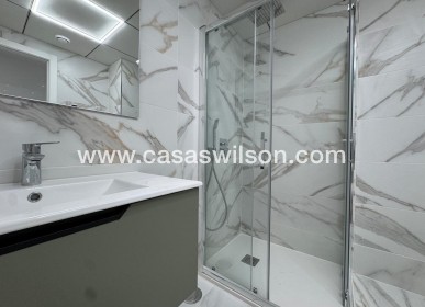 Sale - Appartement - Torrevieja