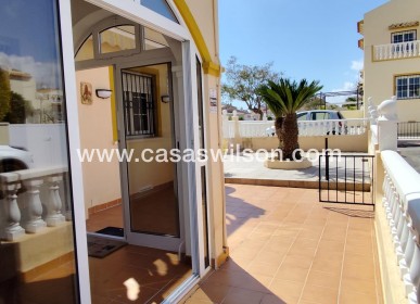 Sale - Bungalow - Orihuela - Urbanización Perla Del Mar