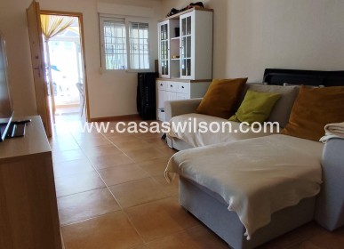 Sale - Bungalow - Orihuela - Urbanización Perla Del Mar