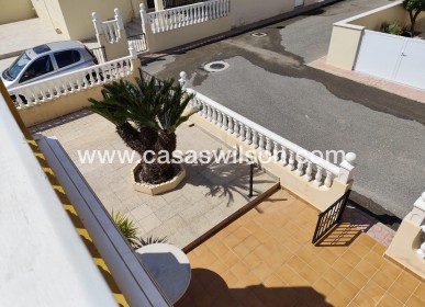Sale - Bungalow - Orihuela - Urbanización Perla Del Mar