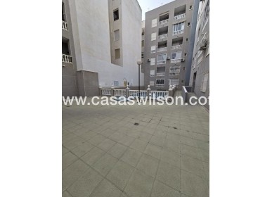 Sale - Apartment - Torrevieja - Costa Blanca