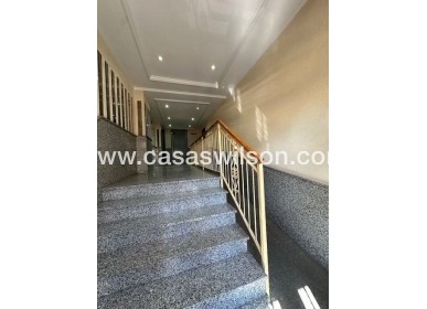 Sale - Apartment - Torrevieja - Costa Blanca