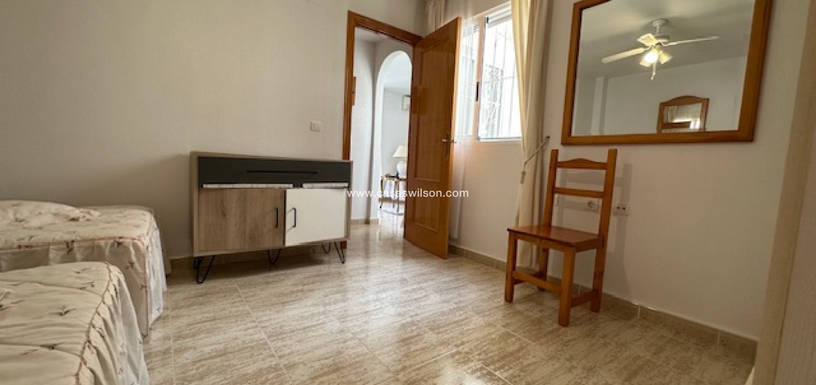 Sale - Apartment - Torrevieja - Costa Blanca