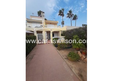 Sale - Townhouse - Torrevieja - Costa Blanca