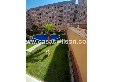 Sale - Apartment - Torrevieja - Costa Blanca