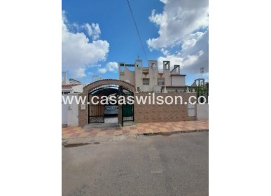 Sale - Townhouse - Torrevieja - Costa Blanca