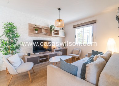 Sale - Townhouse - Torrevieja - Costa Blanca