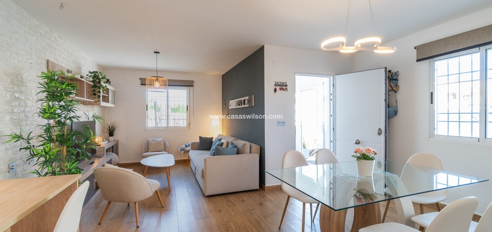 Sale - Townhouse - Torrevieja - Costa Blanca