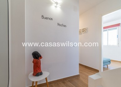 Sale - Townhouse - Torrevieja - Costa Blanca