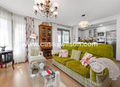 Sale - Apartment - Torrevieja - Centro