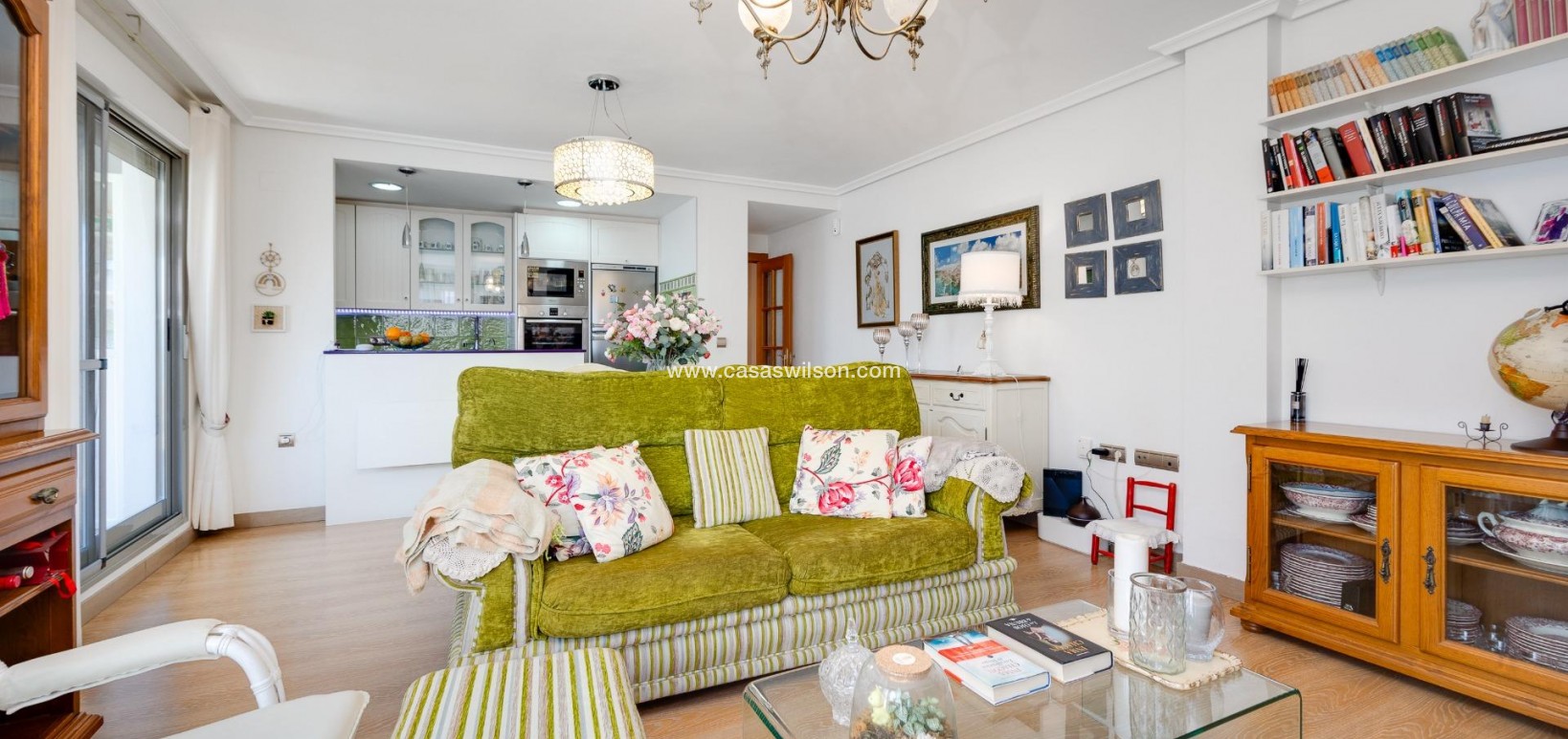 Sale - Apartment - Torrevieja - Centro