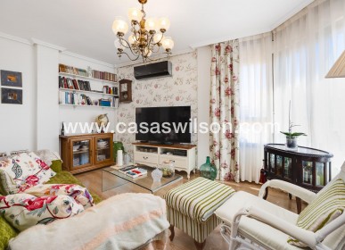 Sale - Apartment - Torrevieja - Centro