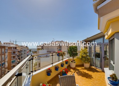 Sale - Apartment - Torrevieja - Centro