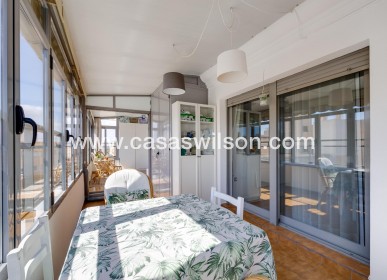 Sale - Apartment - Torrevieja - Centro