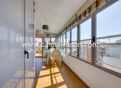 Sale - Apartment - Torrevieja - Centro