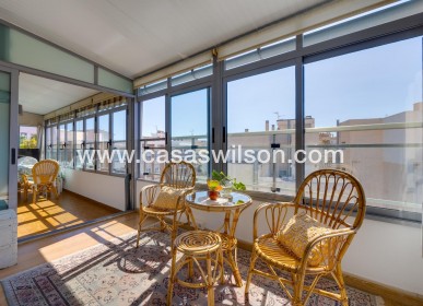 Sale - Apartment - Torrevieja - Centro