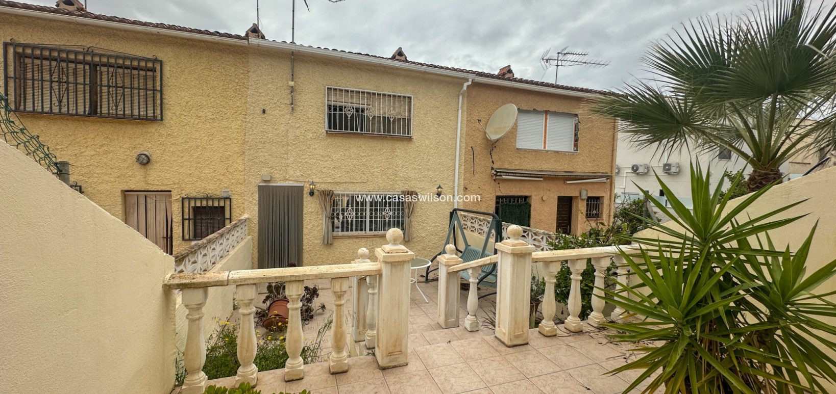 Sale - Townhouse - Torrevieja - Costa Blanca