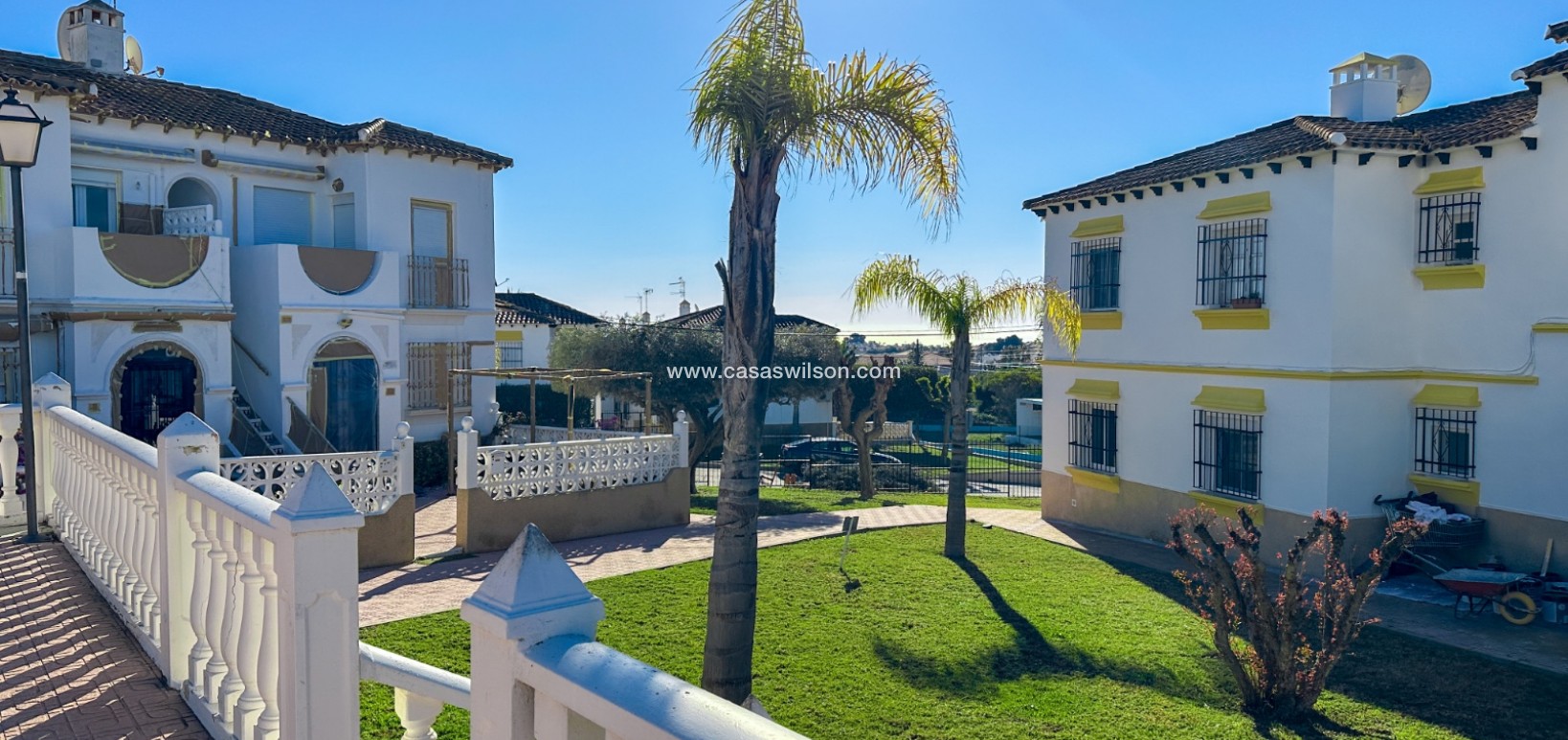 Sale - Apartment - Villamartin - Costa Blanca