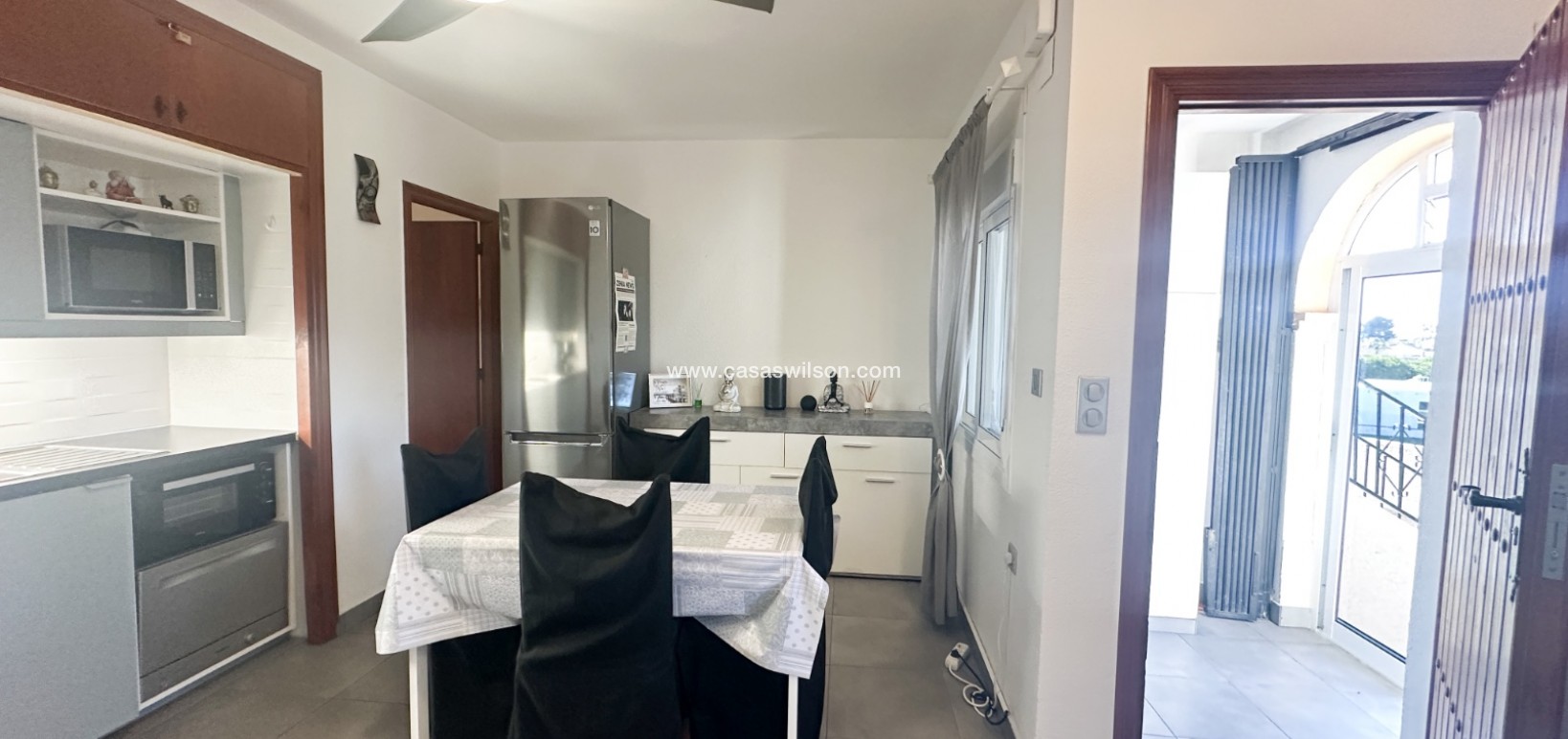 Sale - Apartment - Villamartin - Costa Blanca