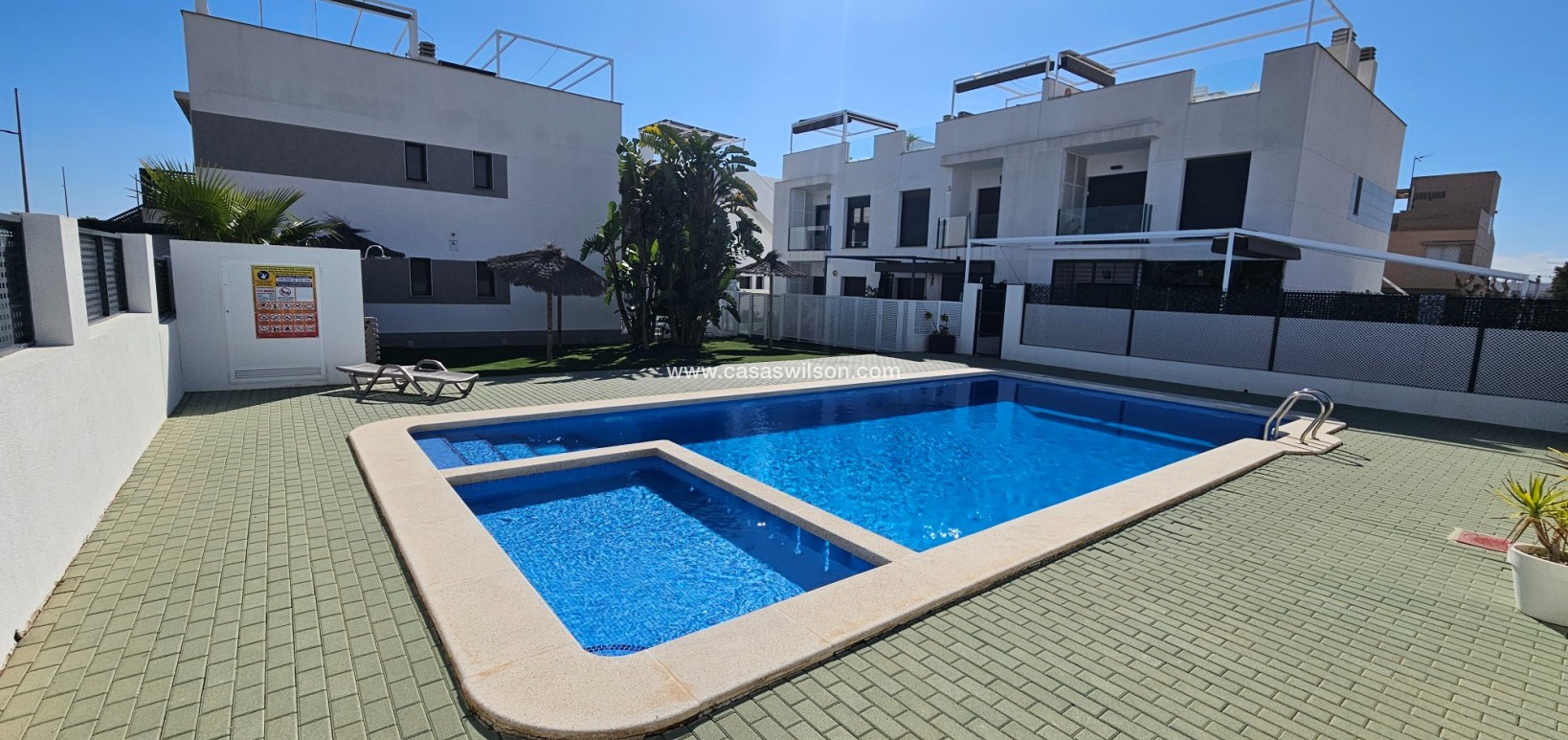 Sale - Apartment - Pilar de la Horadada - Costa Blanca