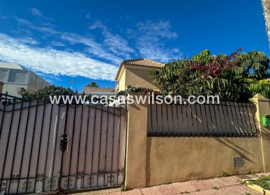 Sale - Townhouse - Torrevieja - Costa Blanca