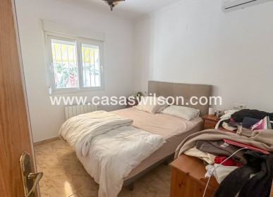 Sale - Townhouse - Torrevieja - Costa Blanca