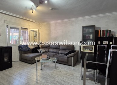 Sale - Townhouse - Torrevieja - Costa Blanca