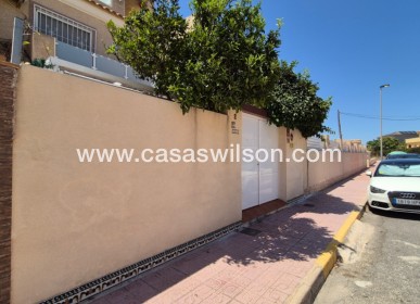 Sale - Townhouse - Torrevieja - Costa Blanca