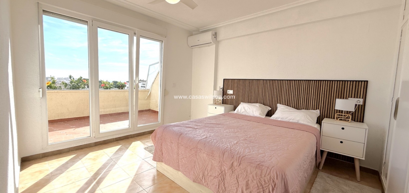 Sale - Apartment - Torrevieja - Costa Blanca