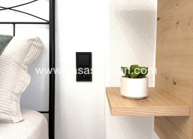 Sale - Appartement - Torrevieja - Costa Blanca