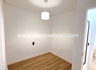 Sale - Appartement - Torrevieja - Costa Blanca