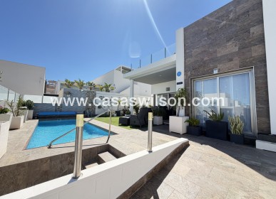 Bestaande bouw - Villa - Villamartin - Villamartín