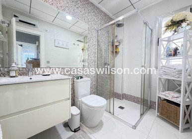 Bestaande bouw - Villa - Villamartin - Villamartín