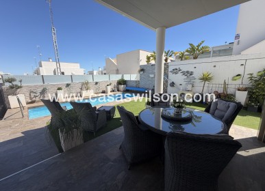 Bestaande bouw - Villa - Villamartin - Villamartín
