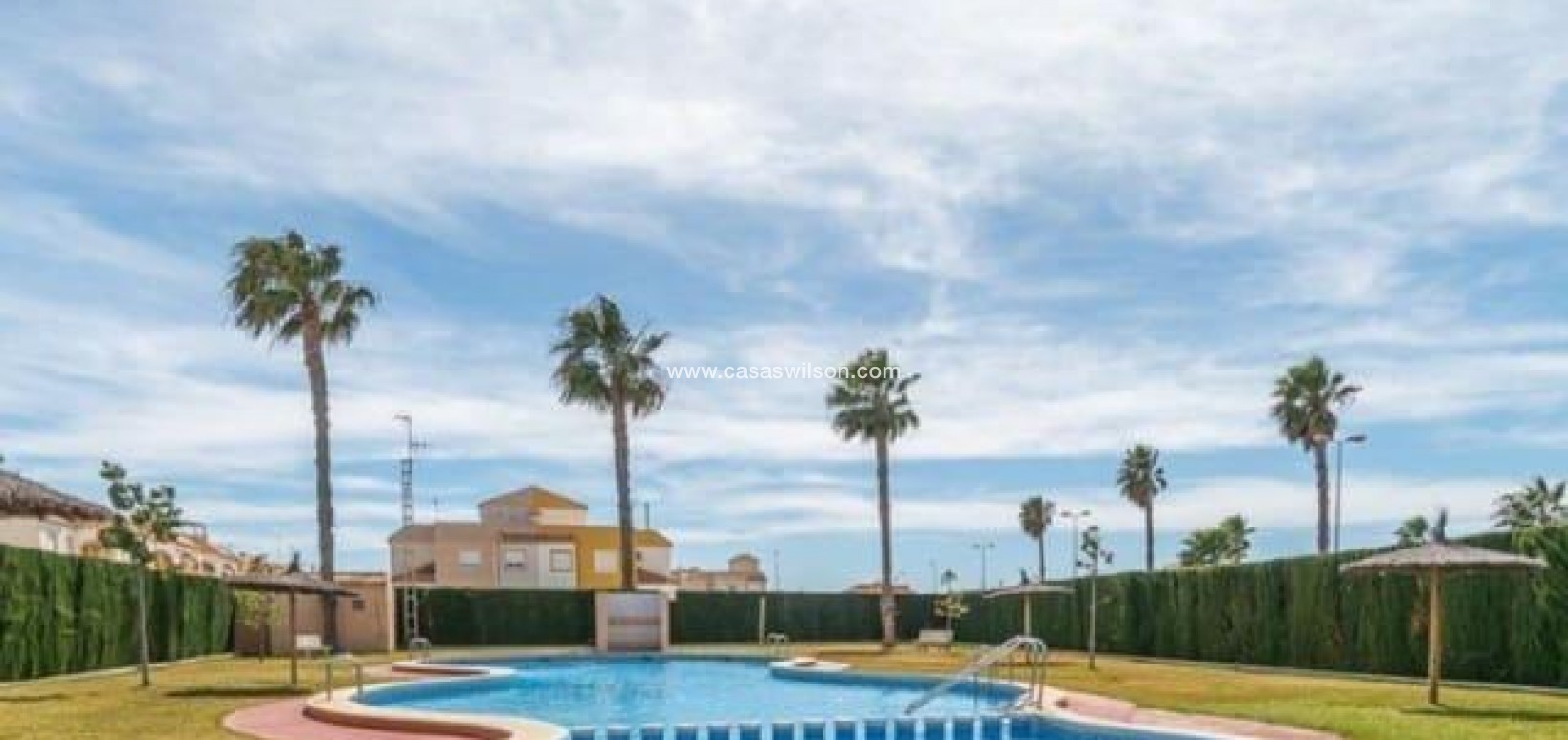 Sale - Bungalow - Torrevieja - El Limonar