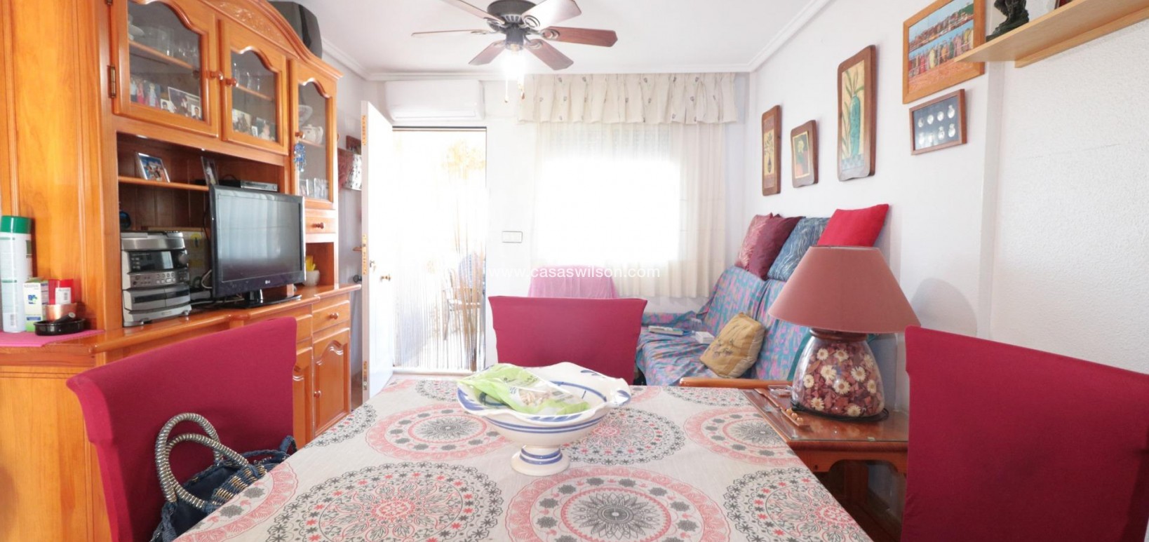 Sale - Bungalow - Torrevieja - El Limonar