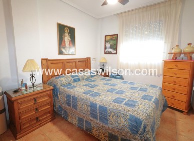 Sale - Bungalow - Torrevieja - El Limonar