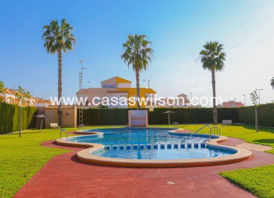Sale - Bungalow - Torrevieja - El Limonar
