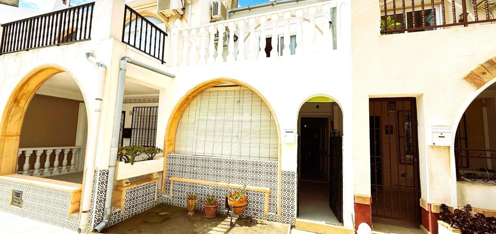 Sale - Townhouse - Torrevieja - El chaparral