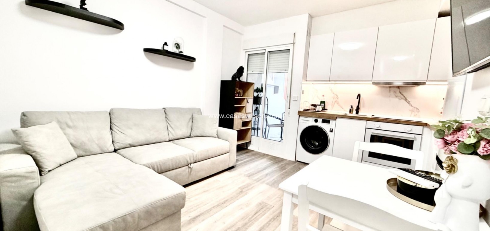 Sale - Appartement - Torrevieja - La Mata pueblo