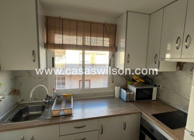 Sale - Appartement - Torrevieja - Centro