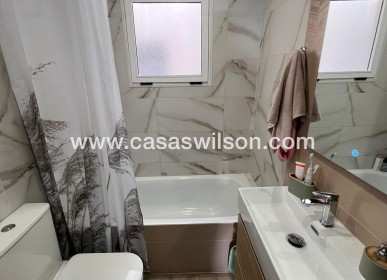 Sale - Appartement - Torrevieja - Centro