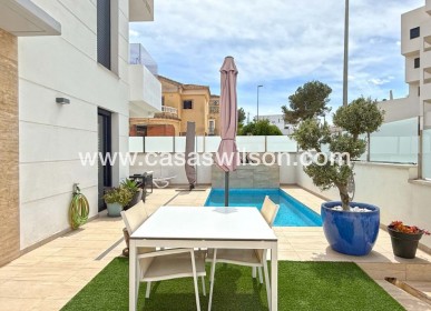 Sale - Villa - Orihuela Costa - Villamartín