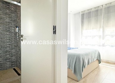 Sale - Villa - Orihuela Costa - Villamartín