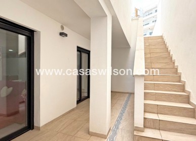 Sale - Villa - Orihuela Costa - Villamartín